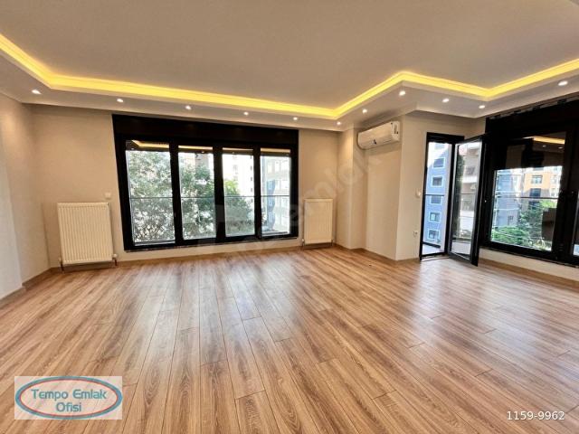 Kadiköy, İstanbul içerisinde satılık mülk