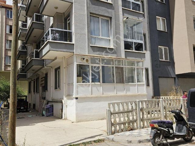 Afyon Merkez, Afyonkarahisar içerisinde kiralık mülk