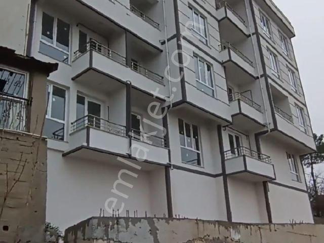 İzmit, Kocaeli içerisinde kiralık mülk