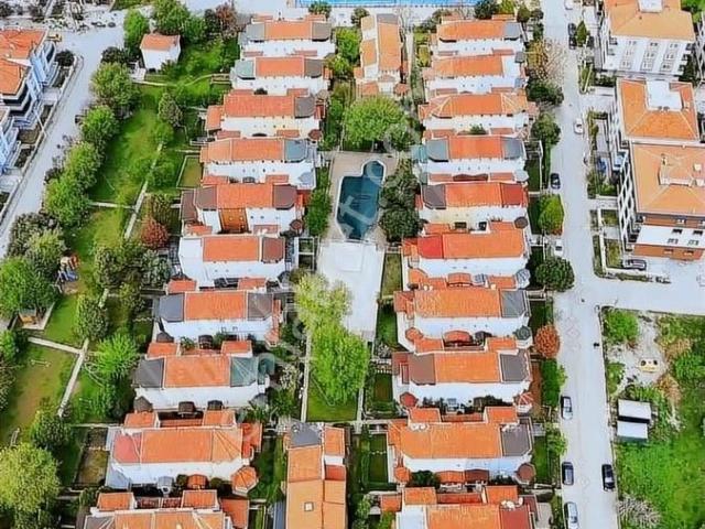 Turgutlu, Manisa içerisinde satılık Villa