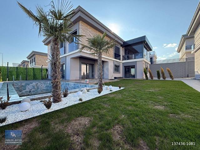 Denizli içerisinde satılık Villa