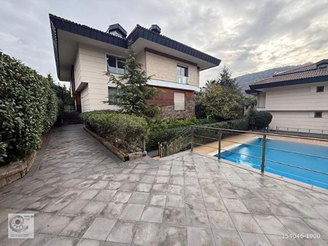 Sariyer, İstanbul içerisinde satılık Villa