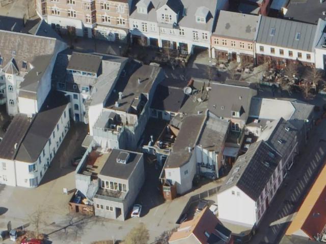 Erhvervsejendom til leje i Herning, Århus