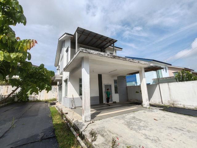 Bungalow for rent in Kulai, Johor