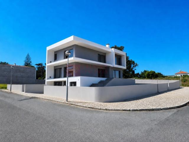 Casa venda em Santo Isidoro, Mafra