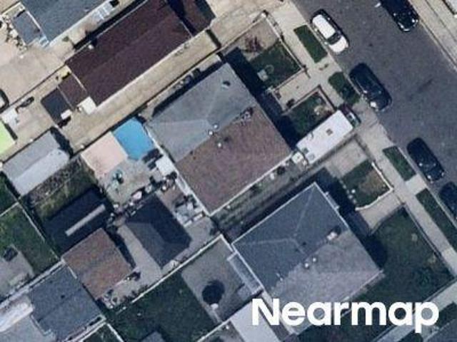 House for sale in Queens, Arverne