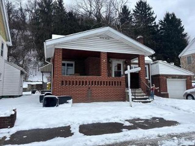 House for sale in Glassport House for sale in Glassport
