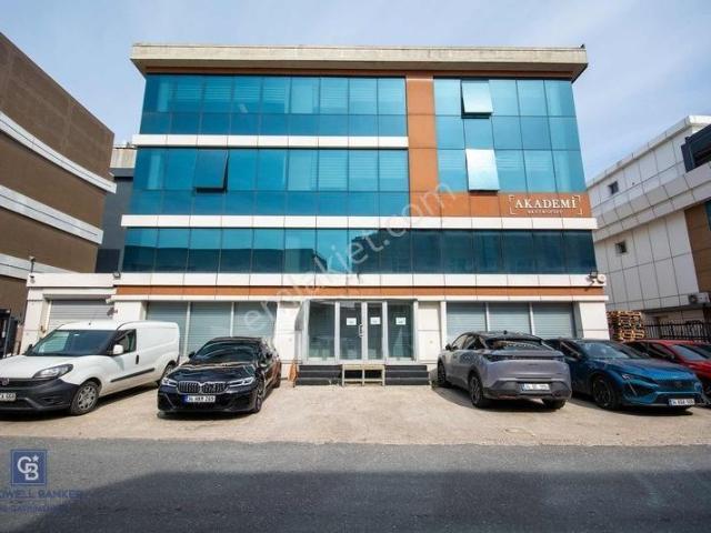 Şerifali Mahallesi, Ümraniye içerisinde satılık Bina