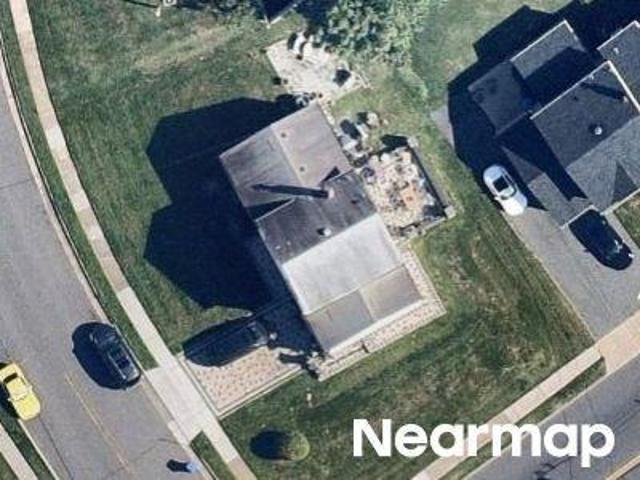 House for sale in Avenel, New Jersey