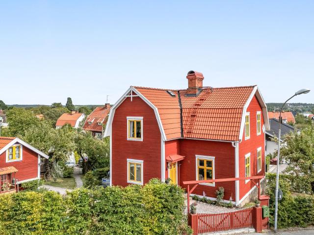 Villa till salu i Strängnäs