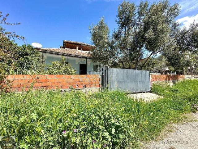 Edremit, Balikesir içerisinde satılık Villa