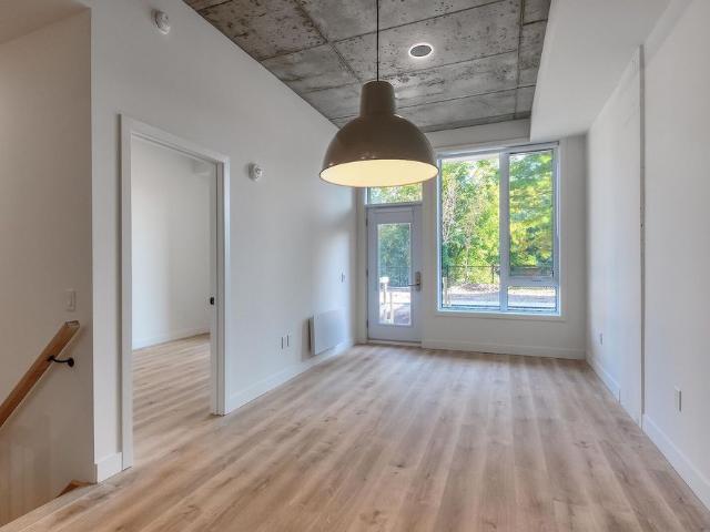 Apartment for rent in St. Leonard's, Quebec