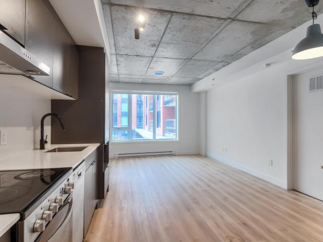 Apartment for rent in St. Leonard's, Quebec
