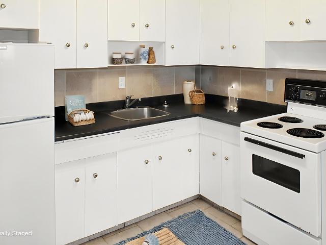 Apartment for rent in Wedgewood, Alberta