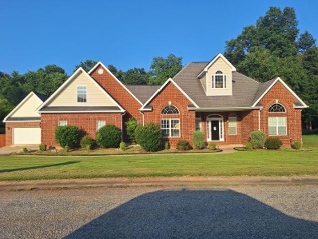House for sale in Kathleen, Georgia