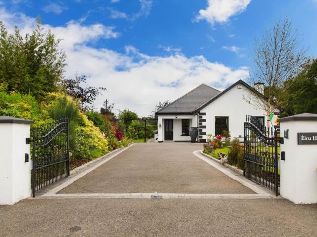 Farm for sale in Gorey
