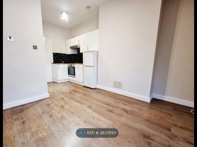 Apartment for rent in Newtown, Reading