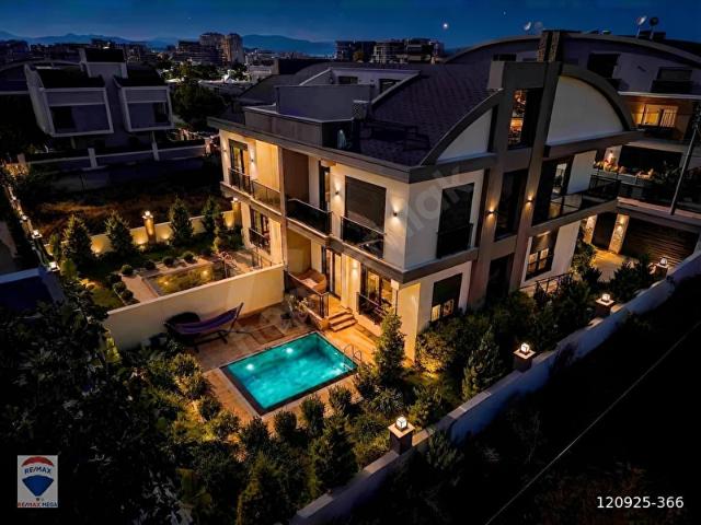 Muratpaşa, Antalya içerisinde satılık Villa