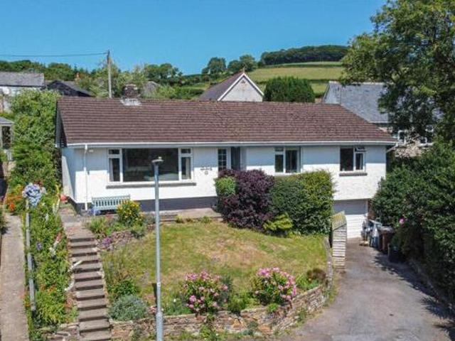 House for sale in Strode, Devon