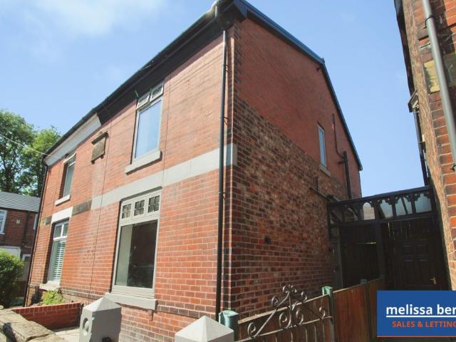 House for rent in Kirkhams, Bury
