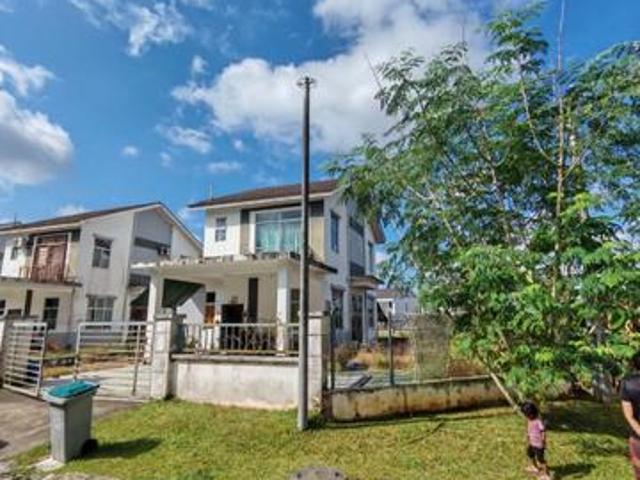 Bungalow for sale in Kulai, Johor