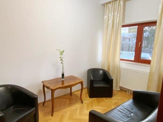 Casă închirieri în București