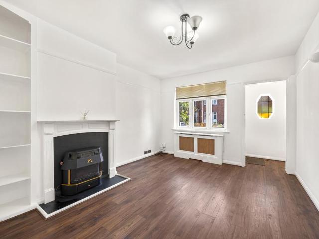 Apartment for rent in London Borough of Merton, Greater London
