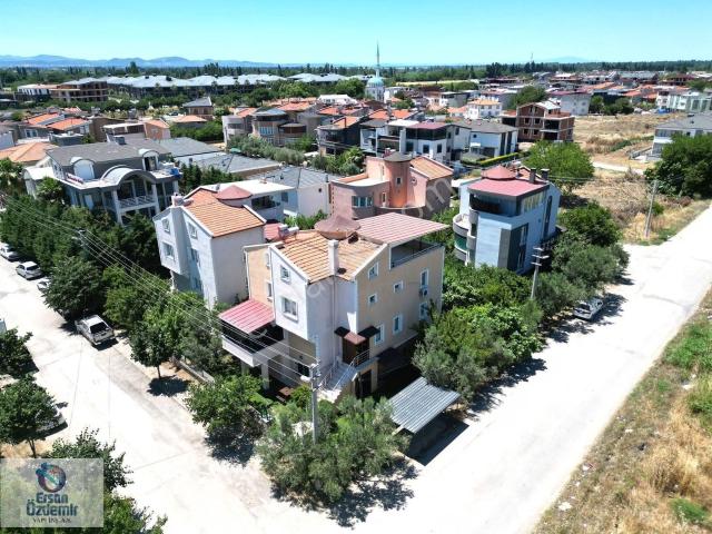 Edremit, Balikesir içerisinde satılık Villa