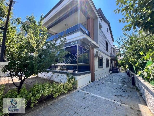 Edremit, Balikesir içerisinde satılık Villa