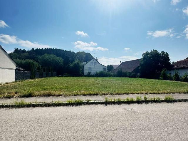 Erdgeschosswohnung kaufen in Mickhausen, Landkreis Augsburg