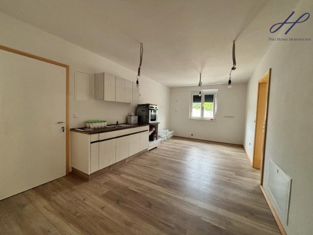 First Floor mieten in Weppersdorf