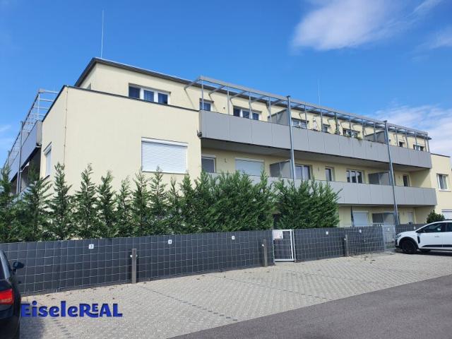Wohnung kaufen in Strasshof an der Nordbahn, Niederösterreich