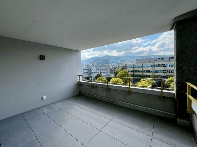 Wohnung mieten in Einigen, Zürich