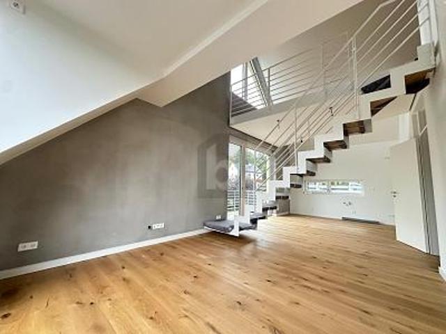 Wohnung kaufen in Haubenschloß, Bayern