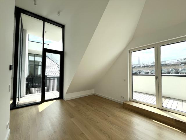 Dachgeschosswohnung mieten in Wien, KG Alsergrund