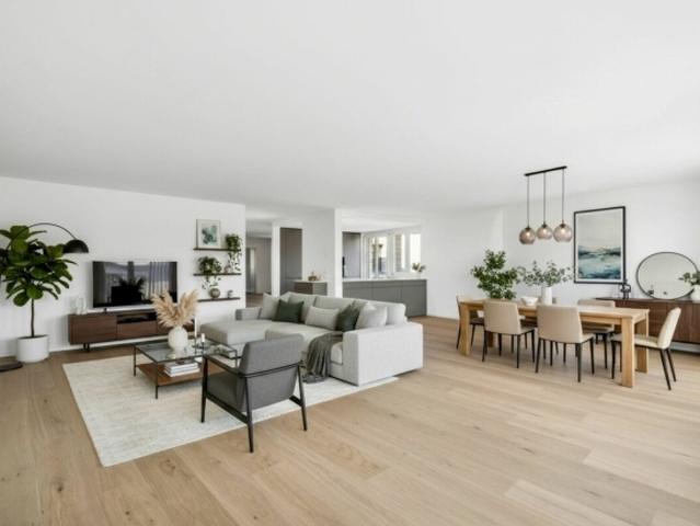 Attikawohnung kaufen in Meilen, Zürich