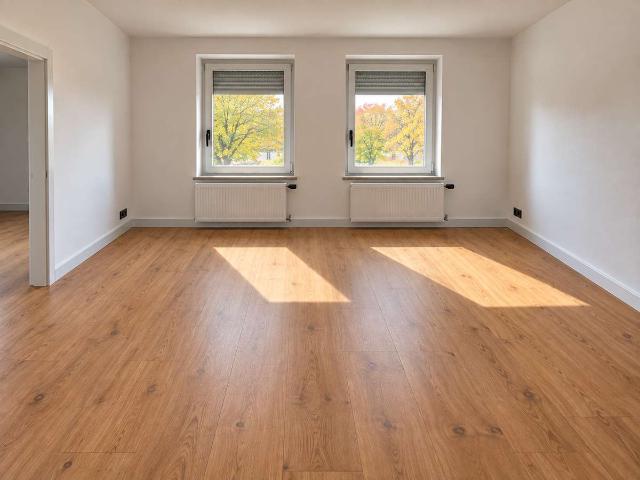 Wohnung kaufen in Freiimfelde/Kanenaer Weg, Halle (Saale)