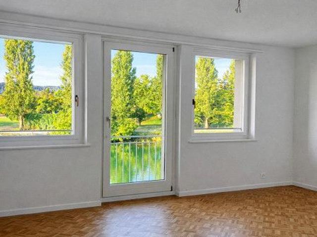 Apartment mieten in Einigen, Zürich
