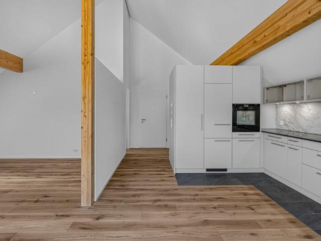 Dachwohnung mieten in Wollerau, Schwyz