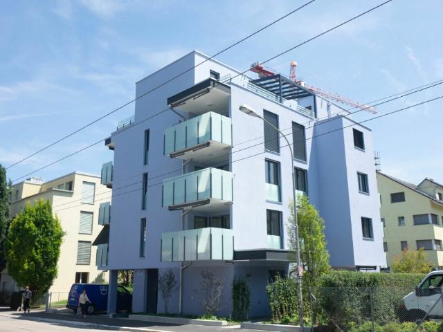 Wohnung mieten in Einigen, Zürich
