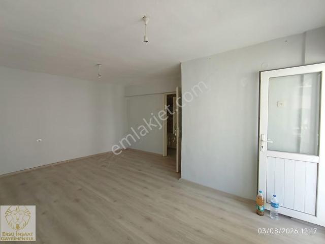 Karabağlar, İzmir içerisinde kiralık mülk