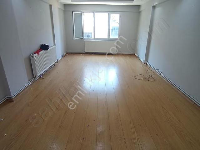 Reis Mahallesi, Karabağlar içerisinde kiralık mülk