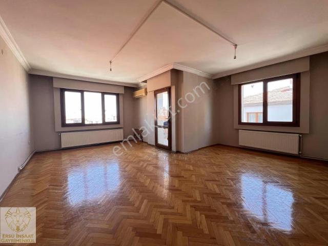 Karabağlar, İzmir içerisinde kiralık mülk
