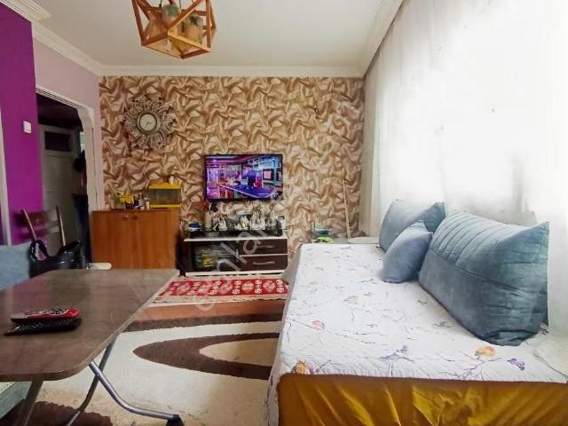 Karabağlar, İzmir içerisinde satılık mülk