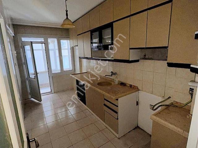 Bergama, İzmir içerisinde kiralık mülk