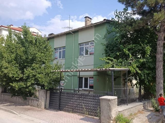 Tepebaşi içerisinde satılık Villa