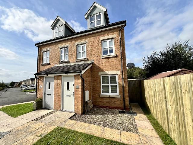 House for rent in Llangyndeyrn, Carway