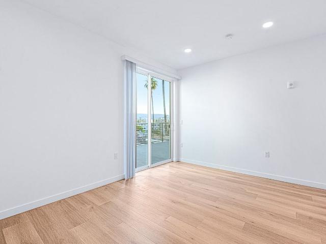 Apartment for rent in Tarzana Neighborhood Council District, Canoga Park