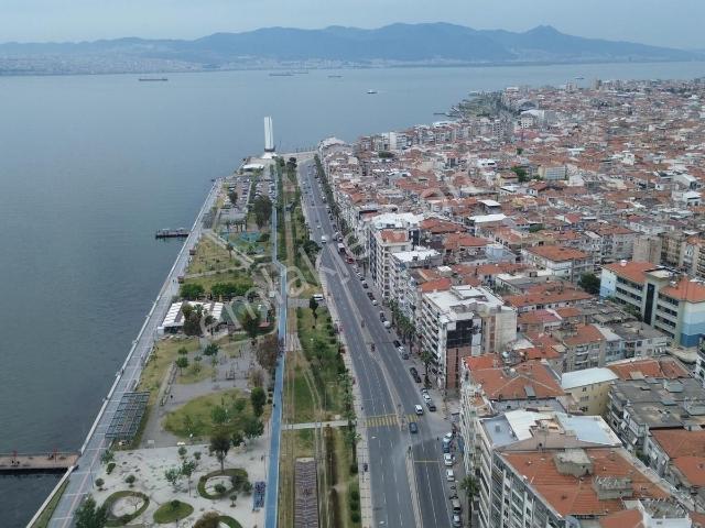 Karşiyaka, İzmir içerisinde satılık mülk