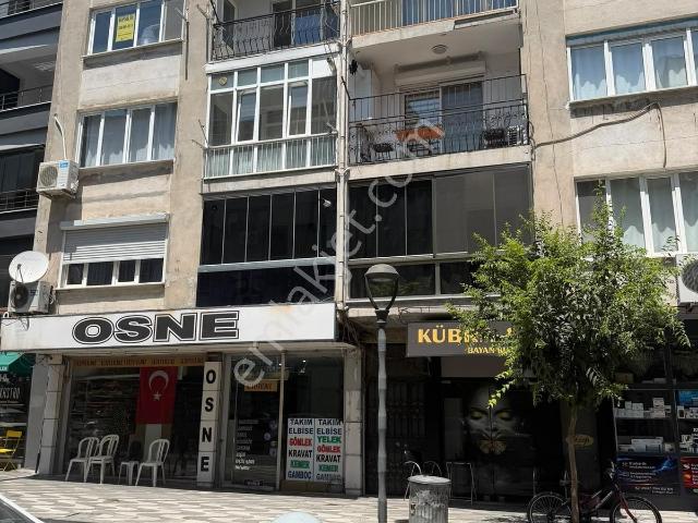 Akhisar, Manisa içerisinde satılık mülk